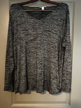 Dana Buchman Heathered Charcoal Long Sleeve Top